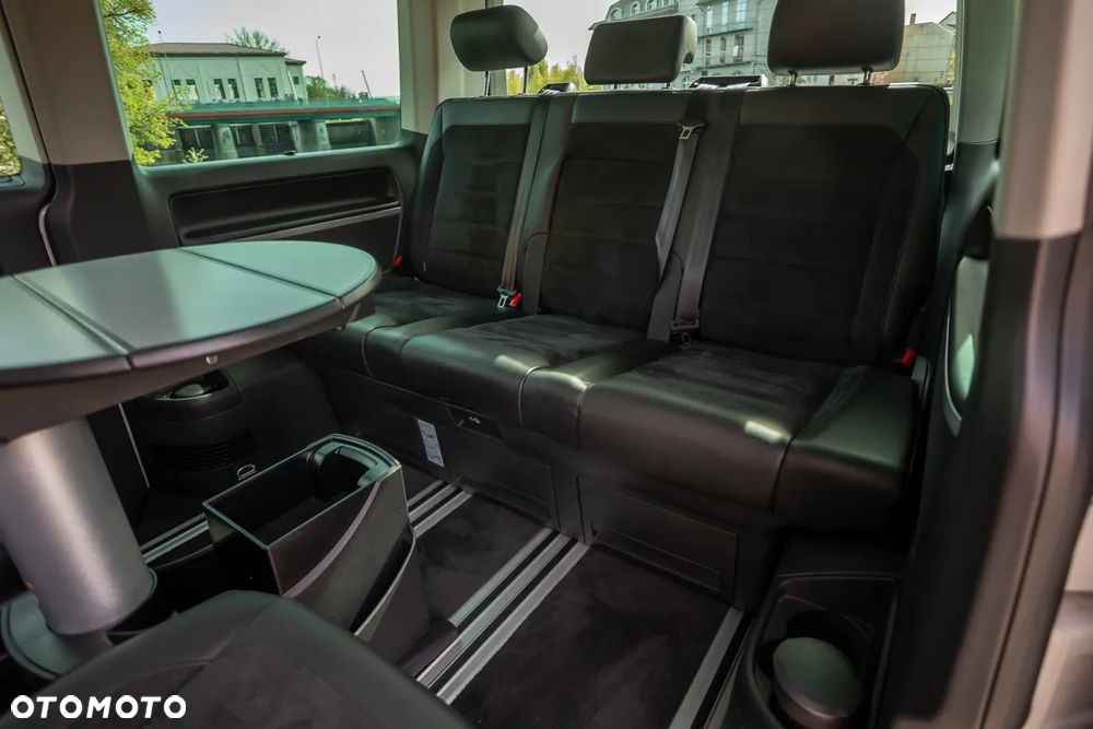 Volkswagen Multivan 2.0 TDI L1 Highline DSG - 19