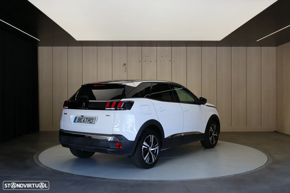 Peugeot 3008 PureTech 130 Stop & Start GPF Allure - 6