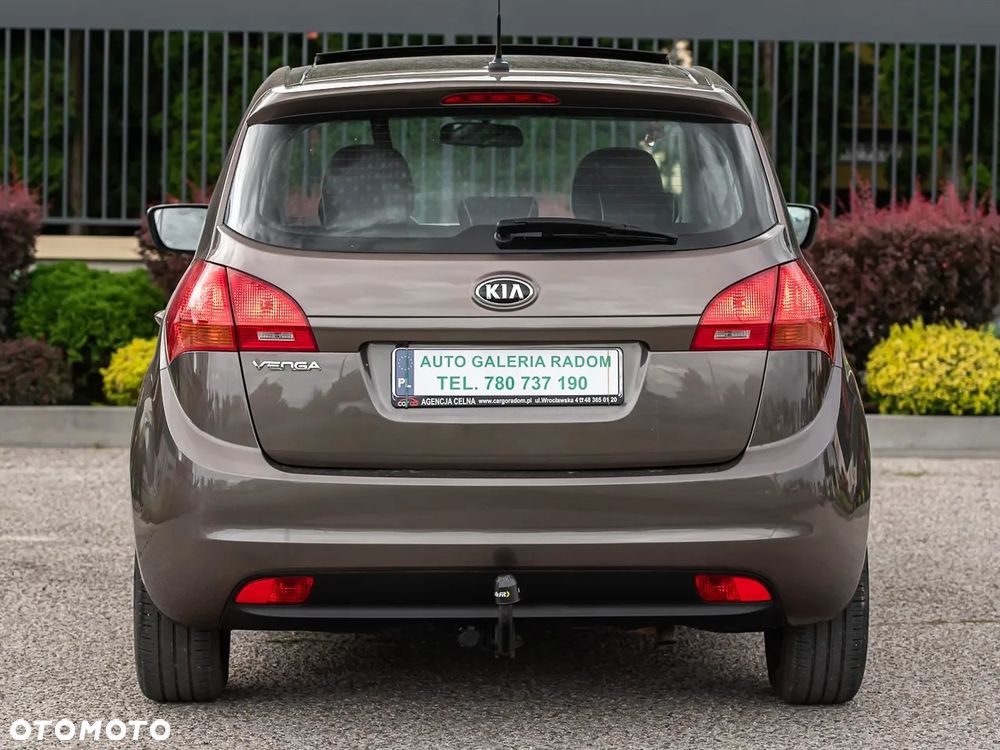 Kia Venga 1.6 CVVT Automatik Black Collection - 11