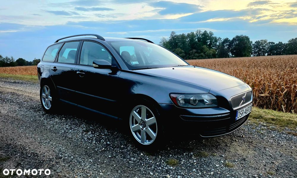 Volvo V50