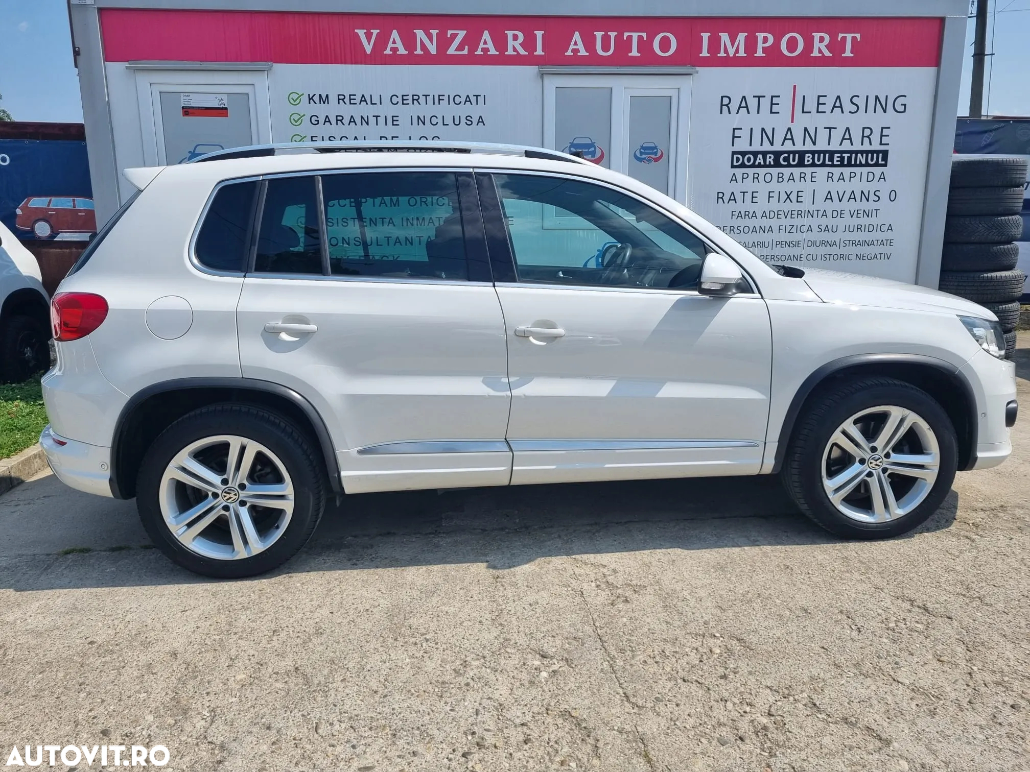 Volkswagen Tiguan 2.0 TDI DPF BlueMotion Technology Exclusive - 5