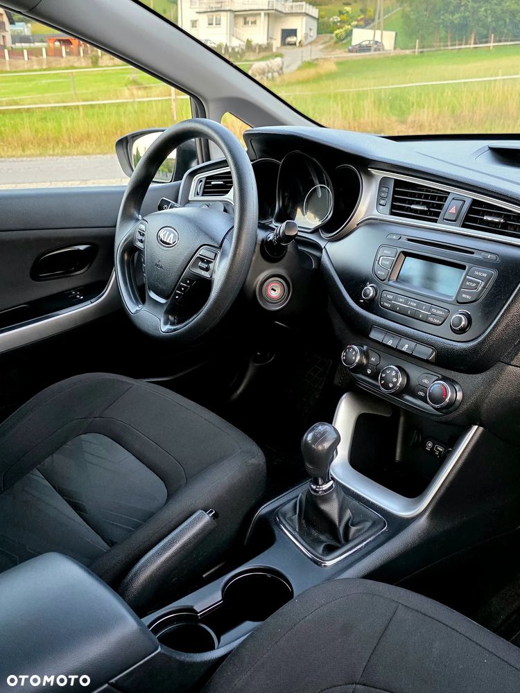 Kia Ceed 1.4 L - 3