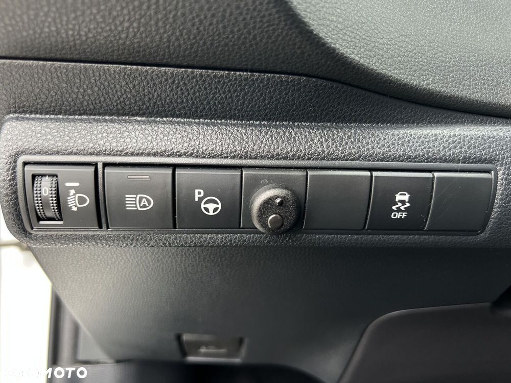 Toyota Corolla 1.8 Hybrid Comfort - 20