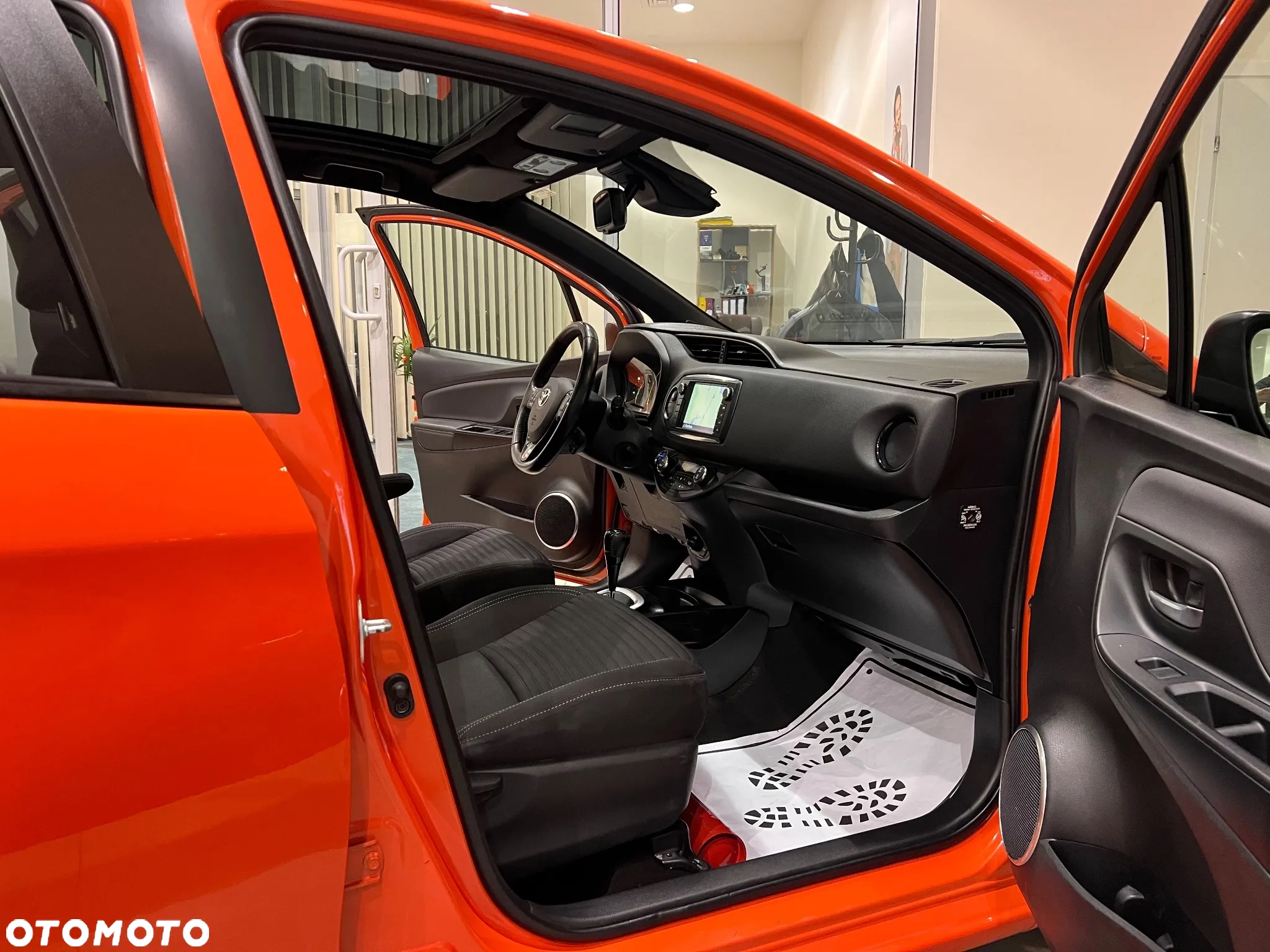 Toyota Yaris - 34