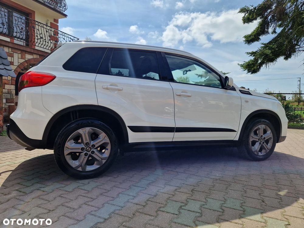 Suzuki Vitara 1.6 Premium 2WD - 9