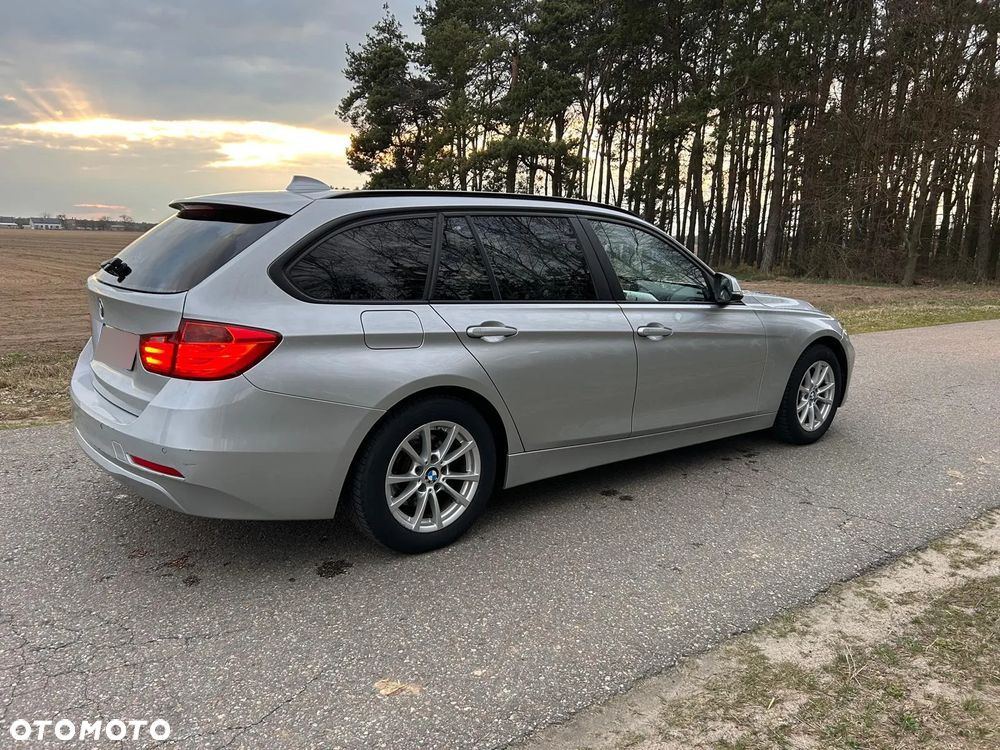 BMW Seria 3 318d - 8