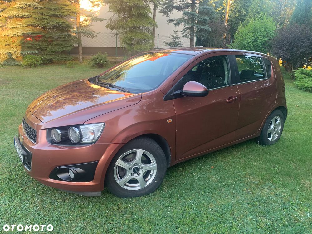 Chevrolet Aveo 1.6 LTZ - 2