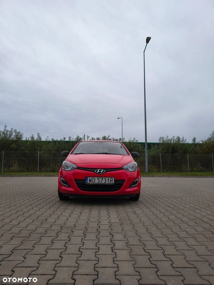 Hyundai I20 2013 photo 2