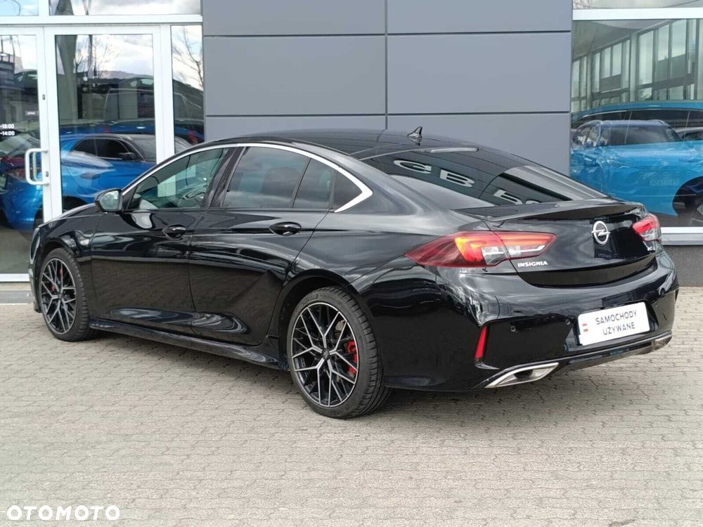 Opel Insignia 2.0 CDTI 4x4 GSi S&S - 8