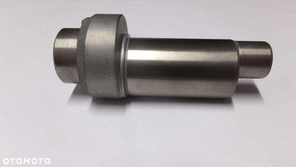 Opryskiwacz RAU  pompa P72 -70 L/min, pompa P152 - 140 L/min, części zamienne - 10