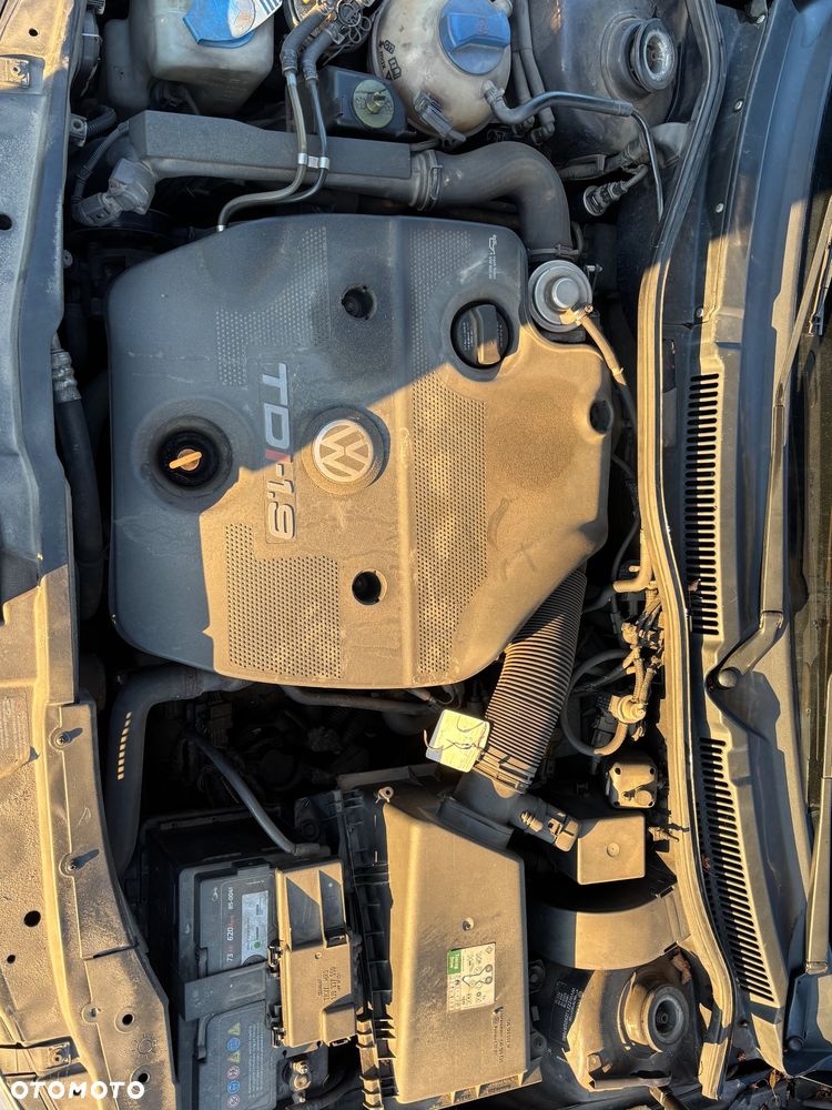 Volkswagen Golf 1.9 TDI - 22