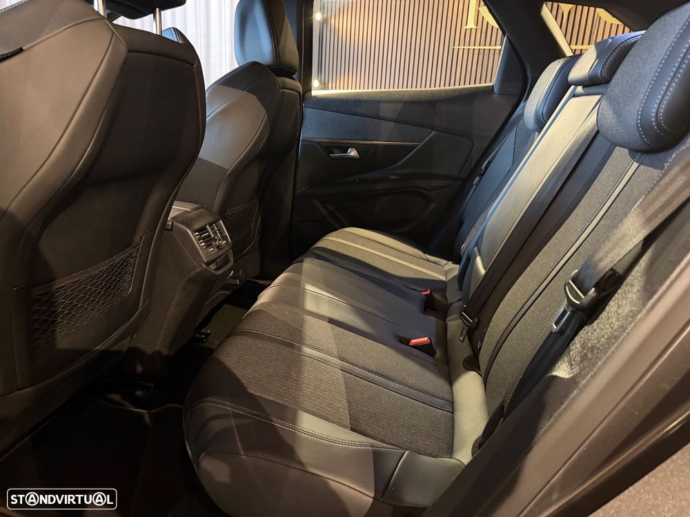 Peugeot 3008 1.5 BlueHDi GT Line EAT8 - 29