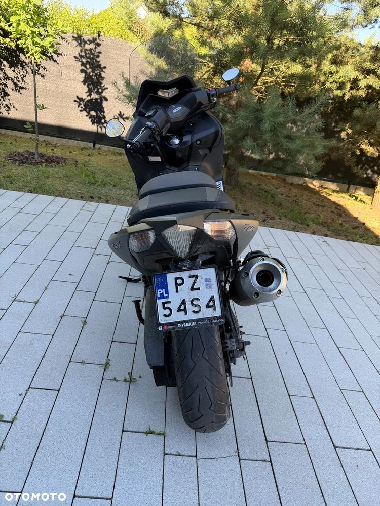 Yamaha Tmax - 4