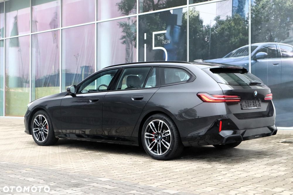 BMW Seria 5 520i - 4