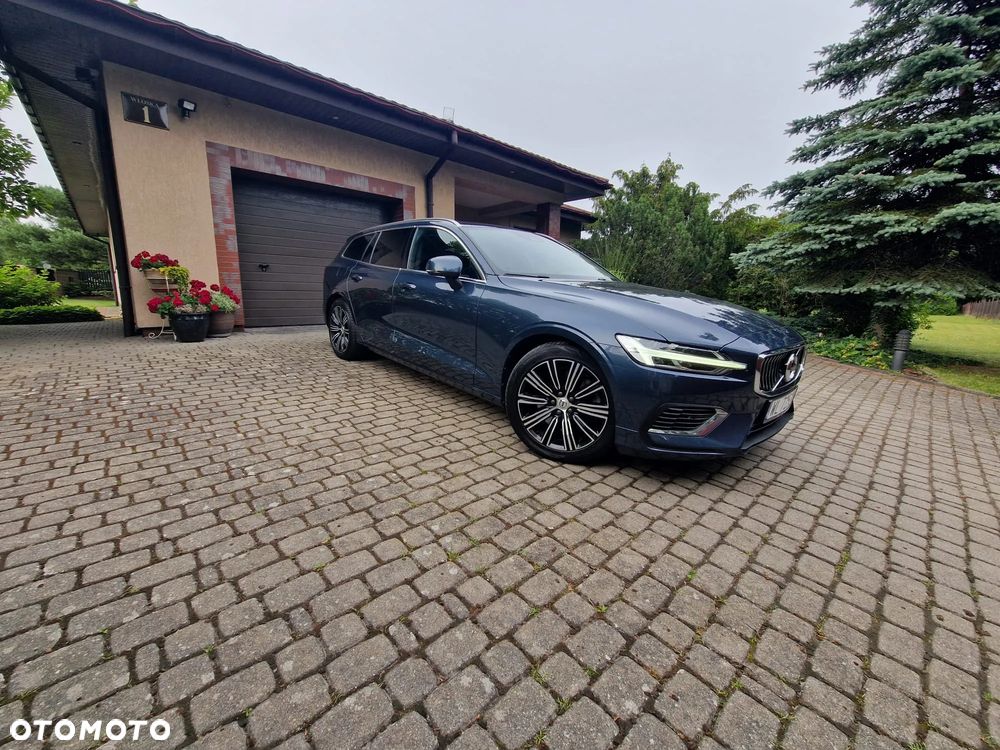 Volvo V60 T6 AWD Recharge Geartronic Inscription Expression - 2