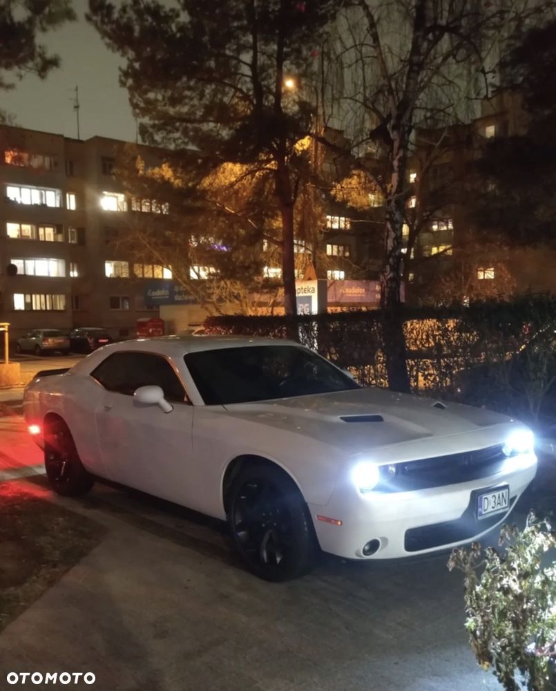 Dodge Challenger 3.6 SXT - 14