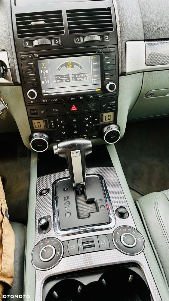 Volkswagen Touareg 3.0 V6 TDI Tiptr - 25