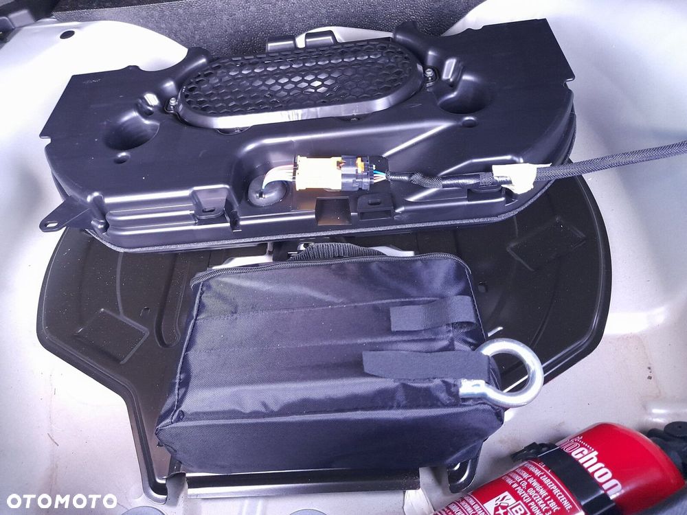 Citroën C4 1.2 PureTech Shine S&S EAT8 - 22