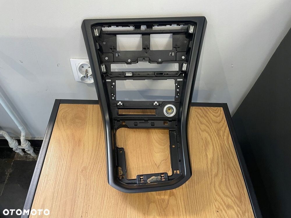 Panel Ramka Tunel VW Touran III 5 5T 2015- - 2