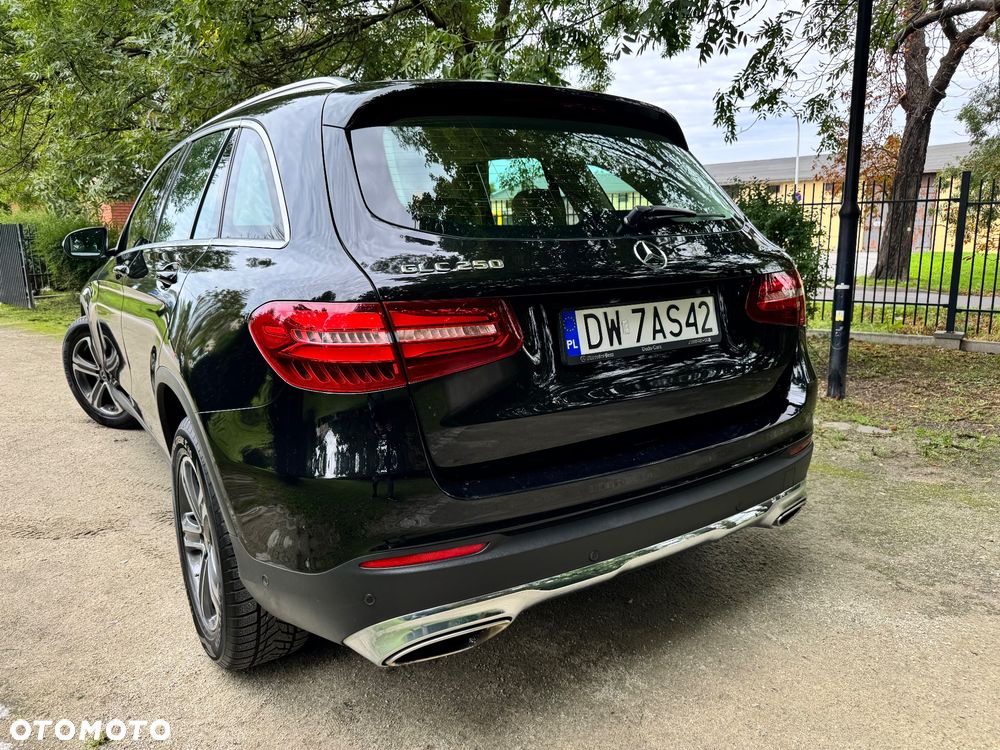 Mercedes-Benz GLC 250 4-Matic - 16