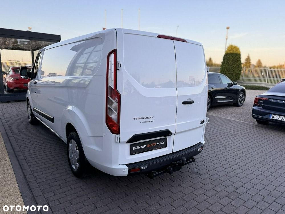 Ford Transit Custom - 11