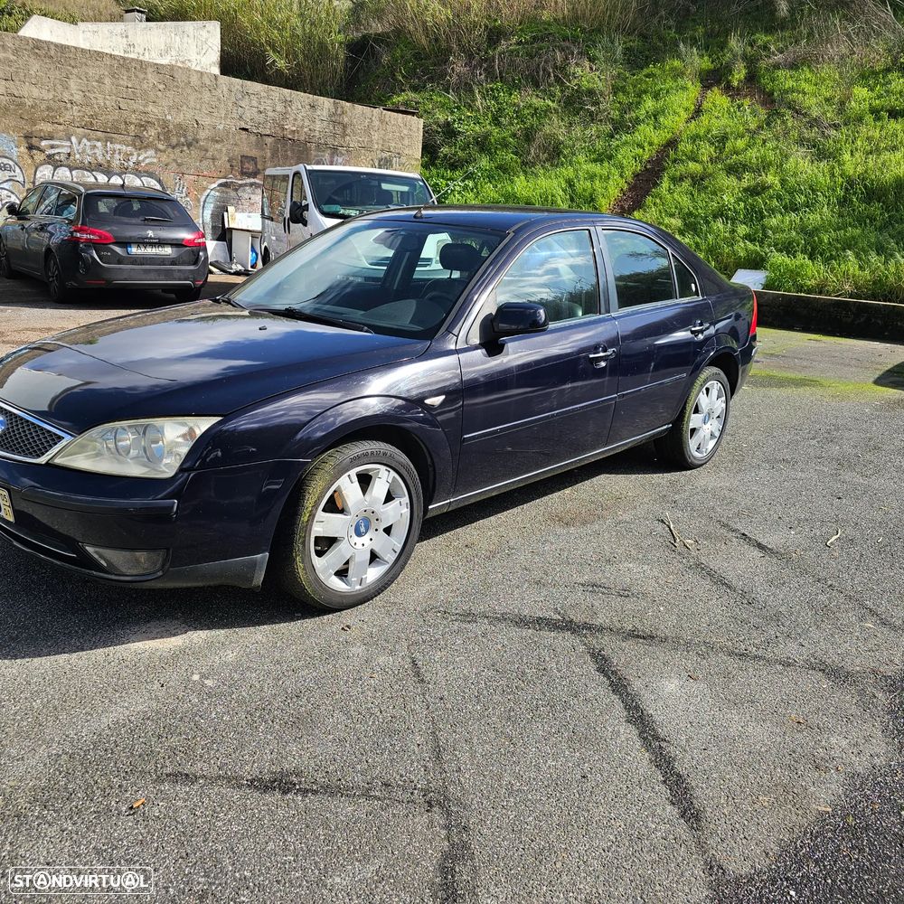 Ford Mondeo 2.0 TDCI Ghia Executive - 2