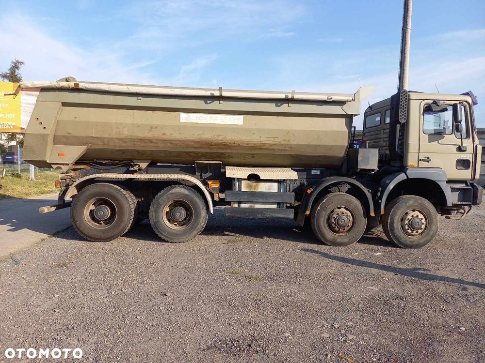 Mercedes-Benz 35.414 f2000 - 2