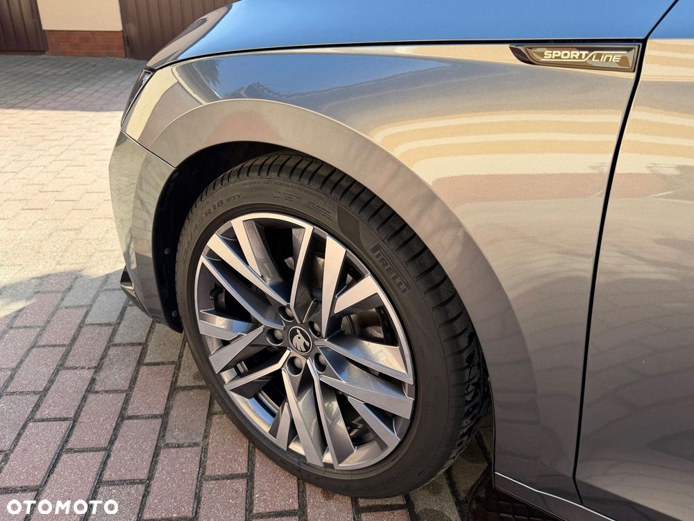 Skoda Octavia 1.5 TSI mHEV Sportline DSG - 11