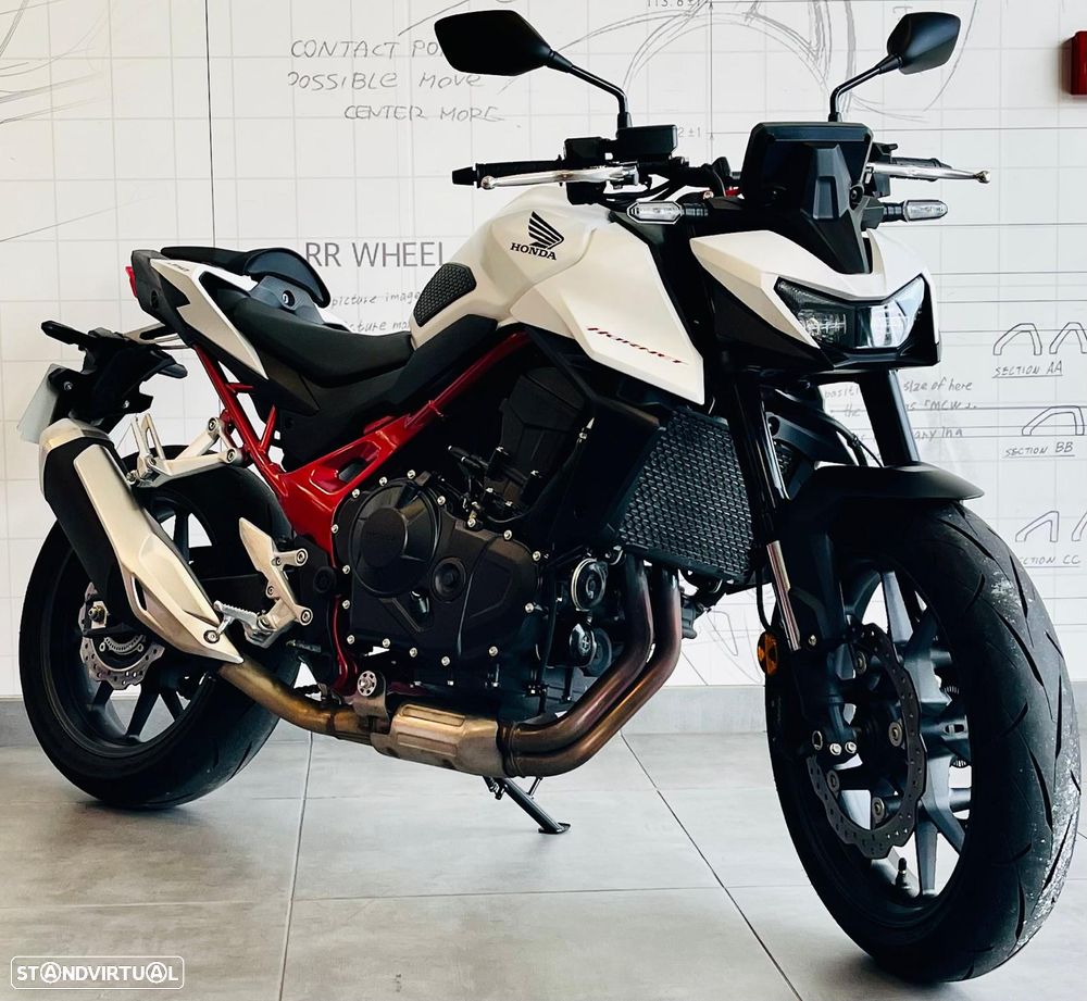 Honda Hornet 750 - 1