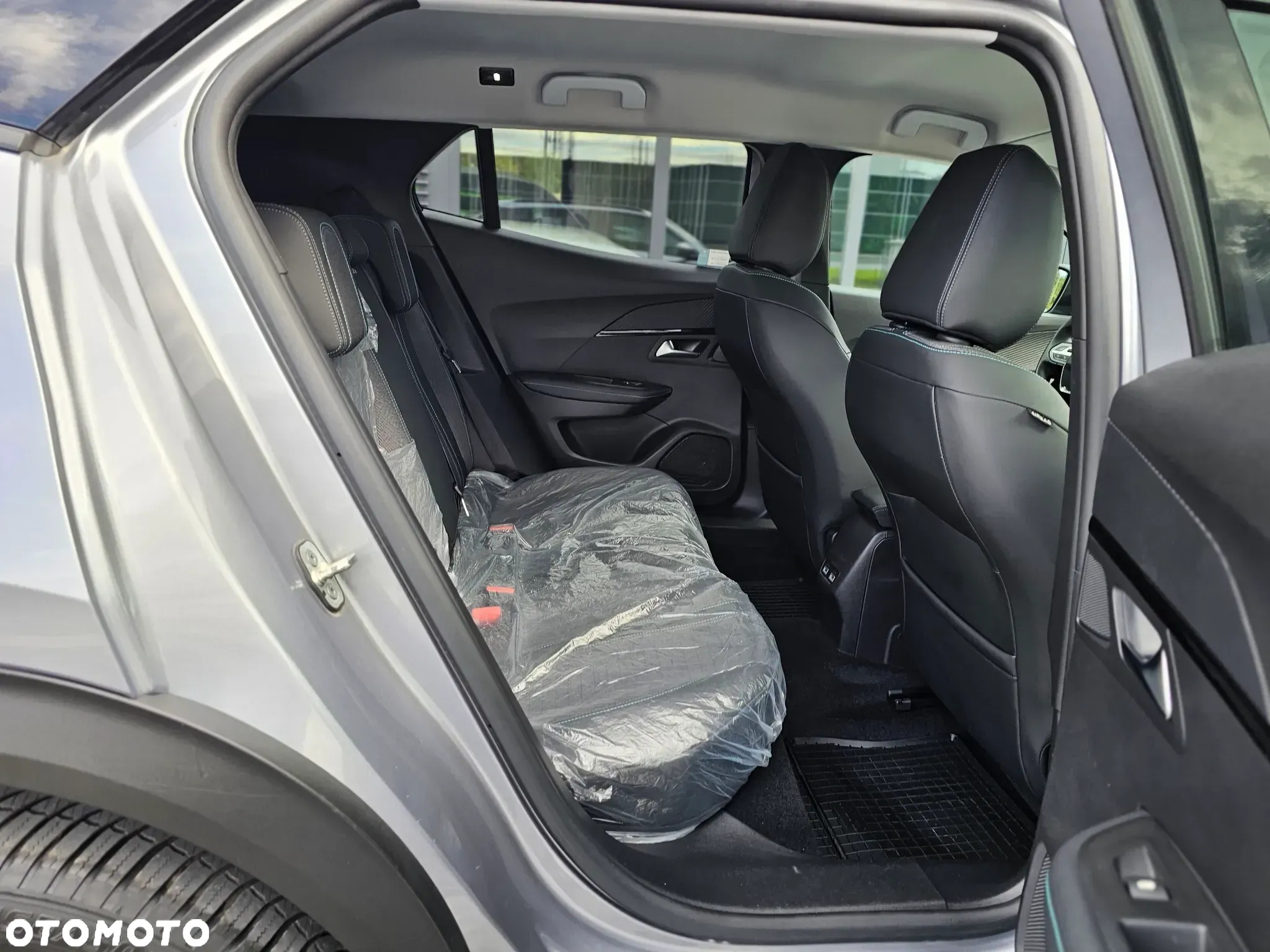 Peugeot 2008 e-2008 Allure Pack - 22