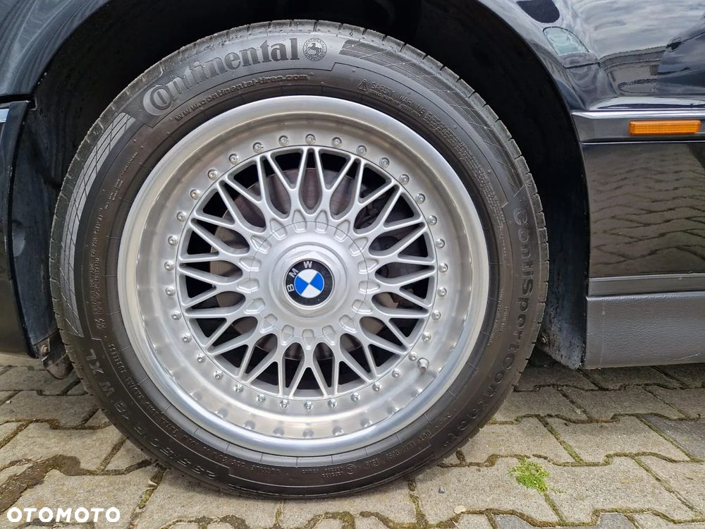 BMW Seria 7 740i - 10