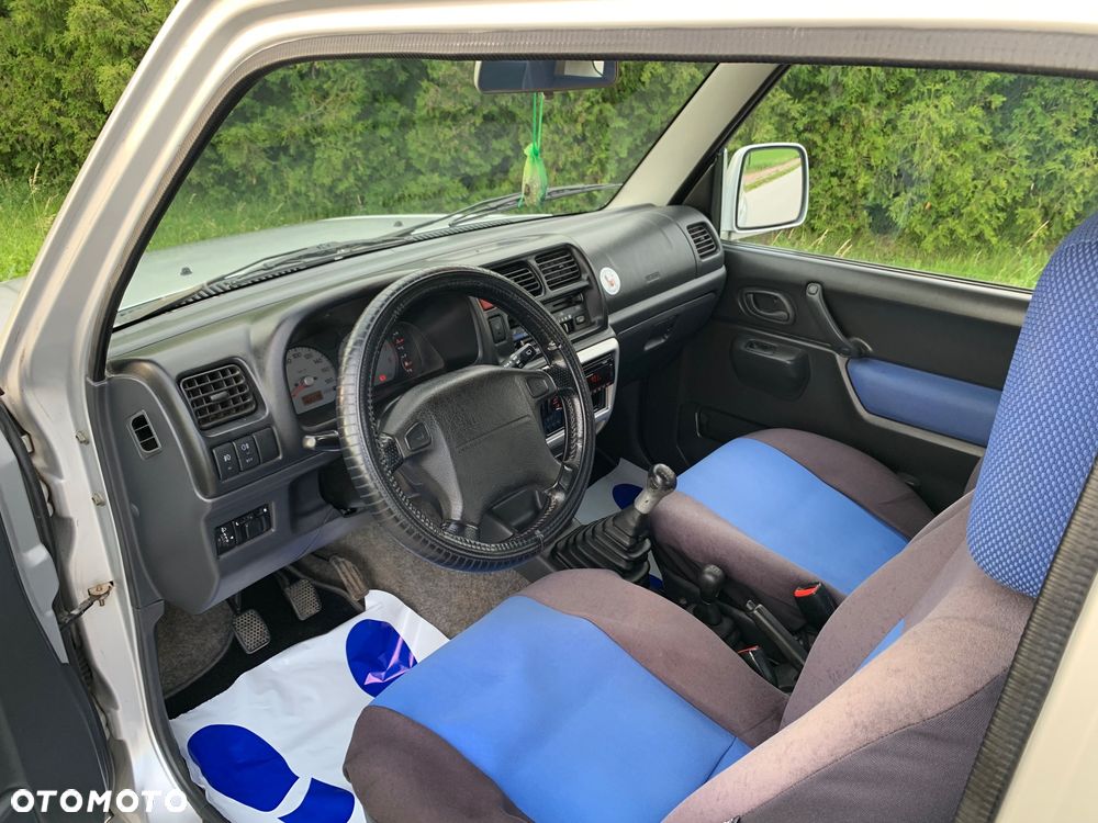 Suzuki Jimny - 11