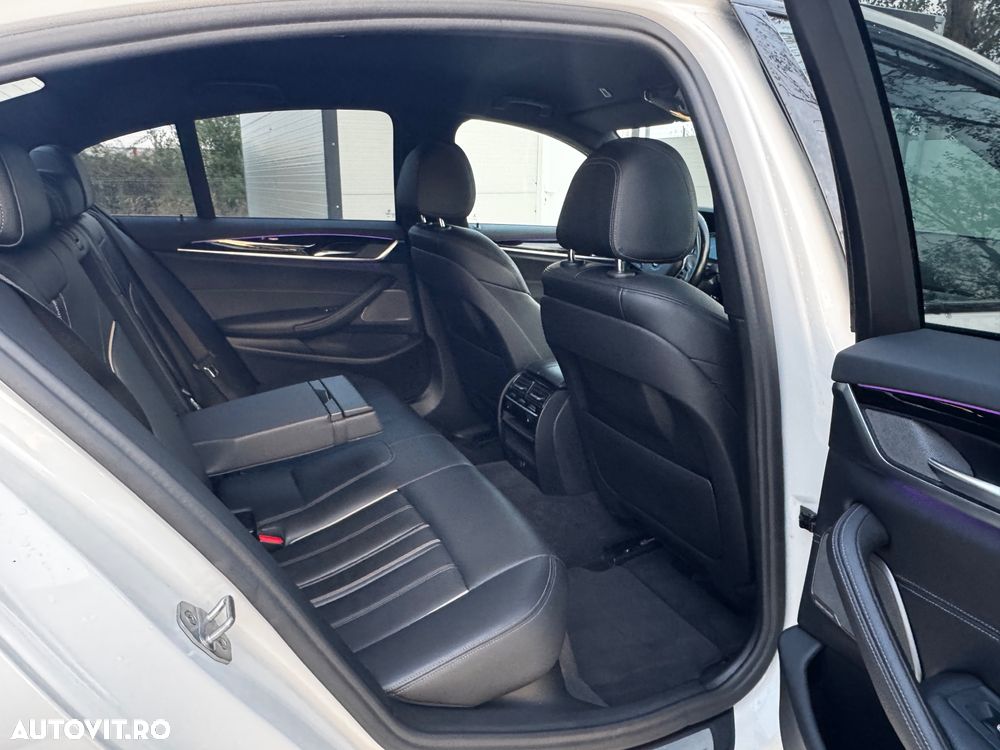 BMW Seria 5 520d Efficient Dynamics Edition Aut. Sport Line - 10
