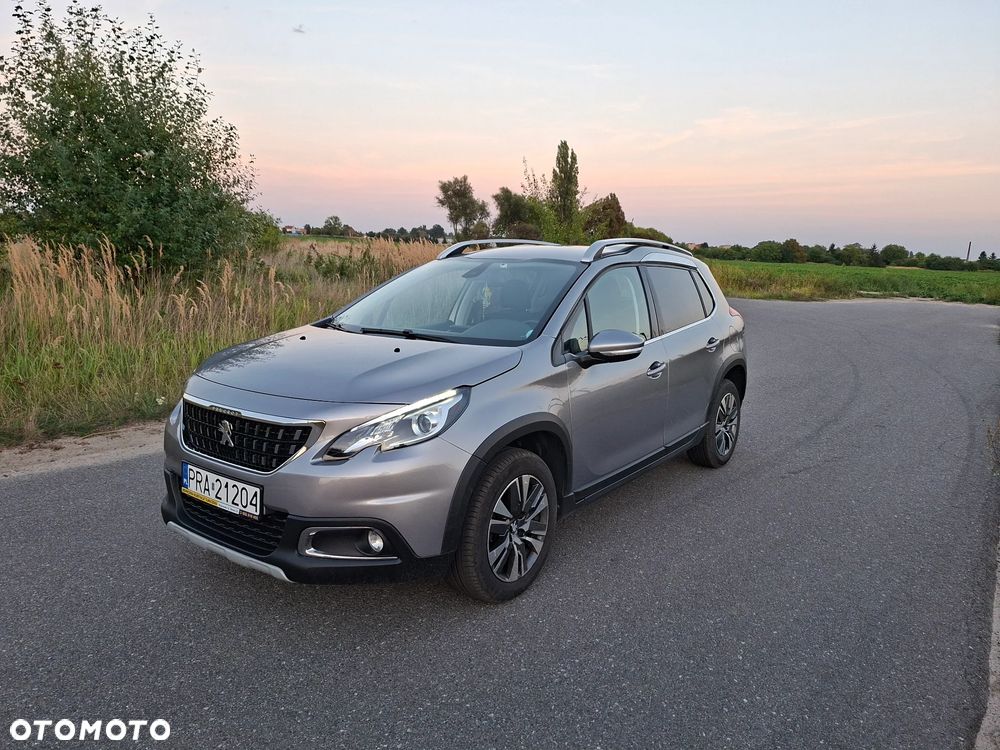 Peugeot 2008 1.2 PureTech Active S&S - 8