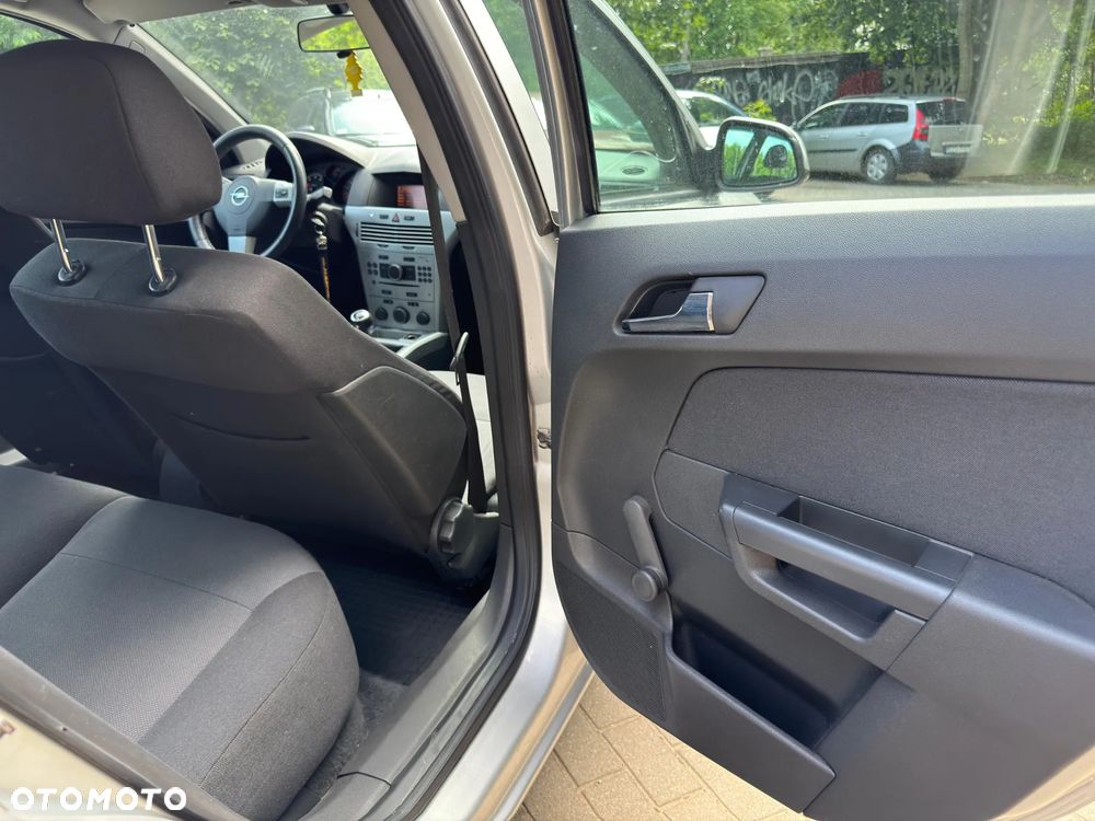 Opel Astra - 12