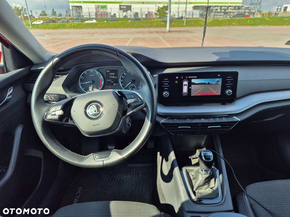 Skoda Octavia 1.5 TSI ACT Ambition - 15