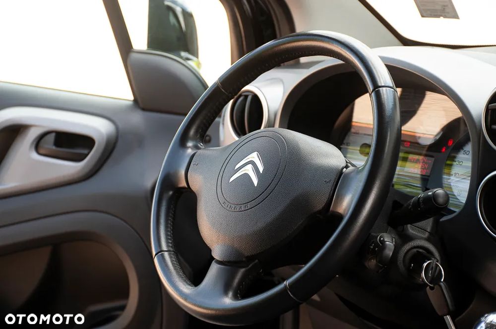 Citroën Berlingo Multispace BlueHDi 120 S&S SHINE - 27