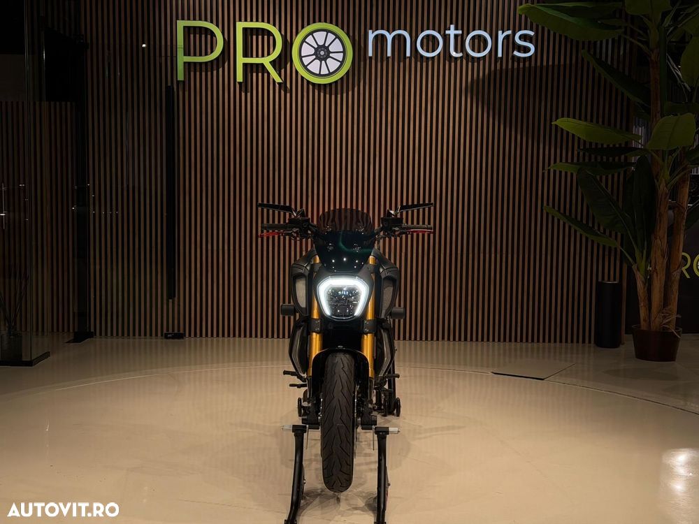 Ducati Diavel - 25