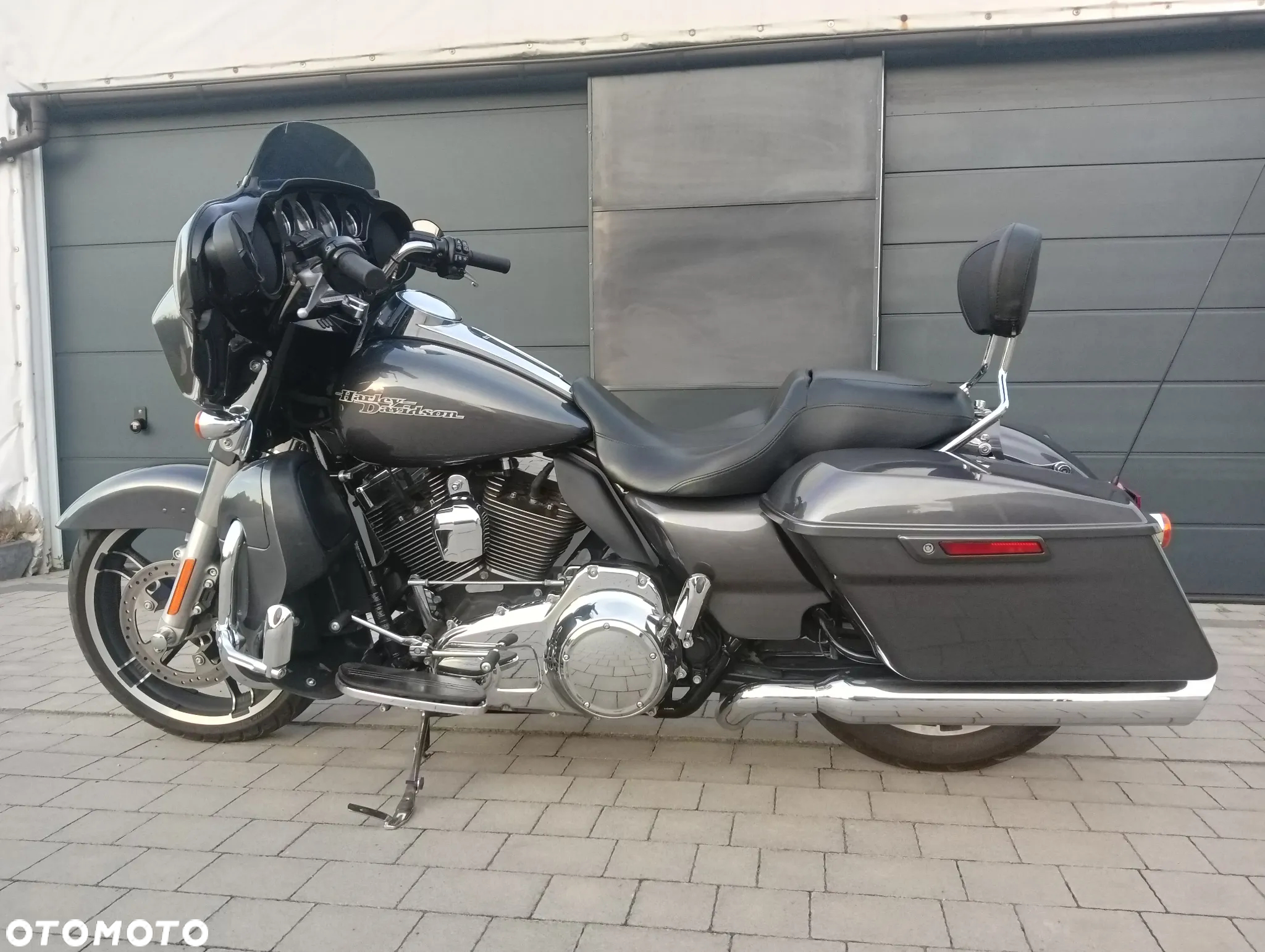 Harley-Davidson FLHXS Special - 5