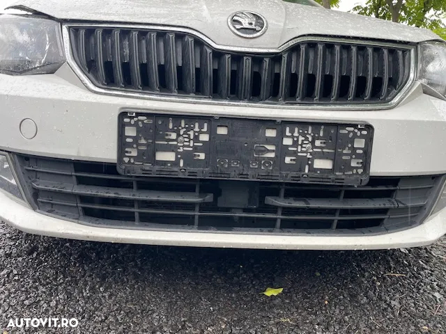 Dezmebrez Skoda Fabia 3 2016 1.4 Tdi CUS Manuala Distronic - 3