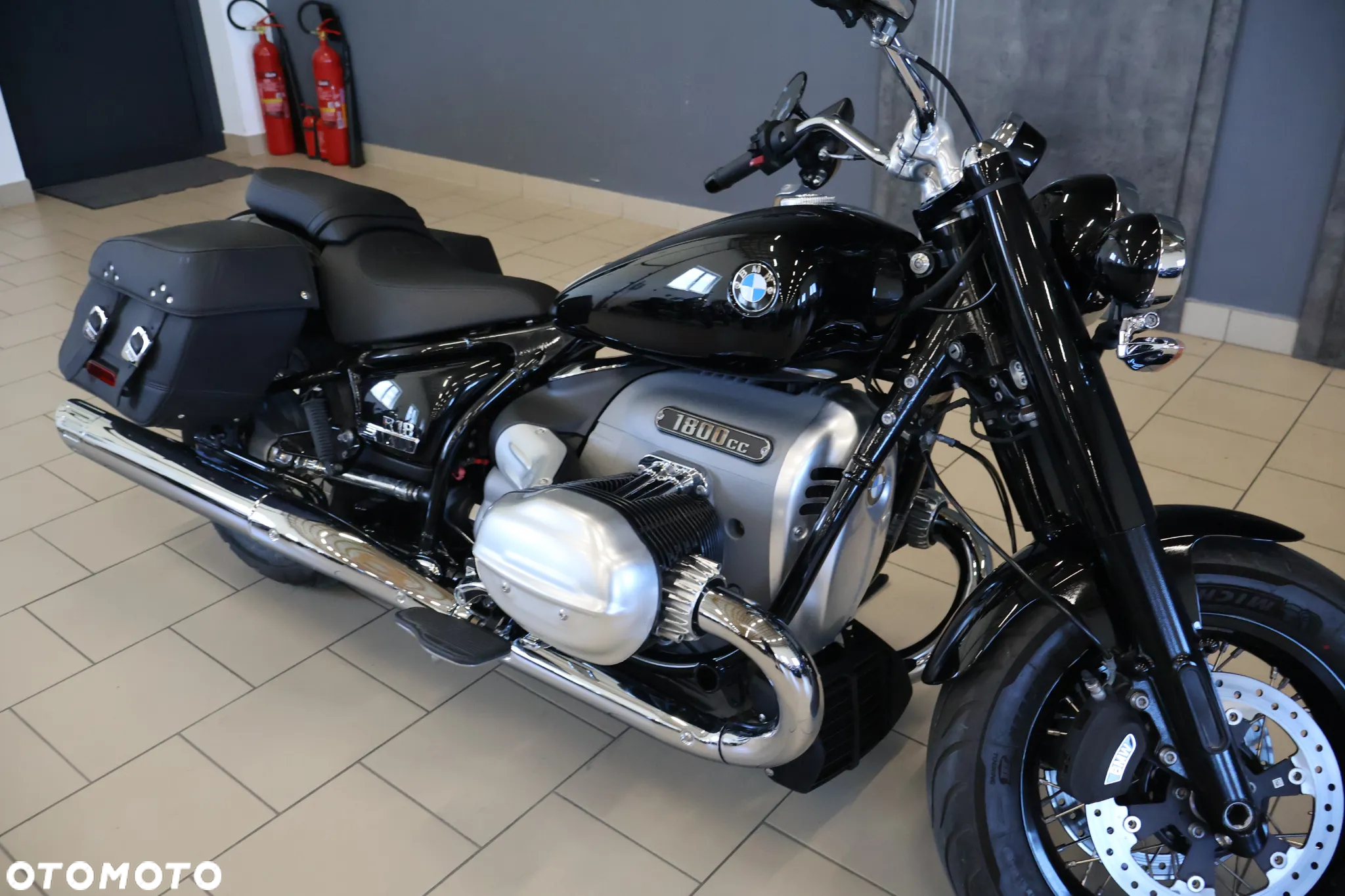 BMW R - 12