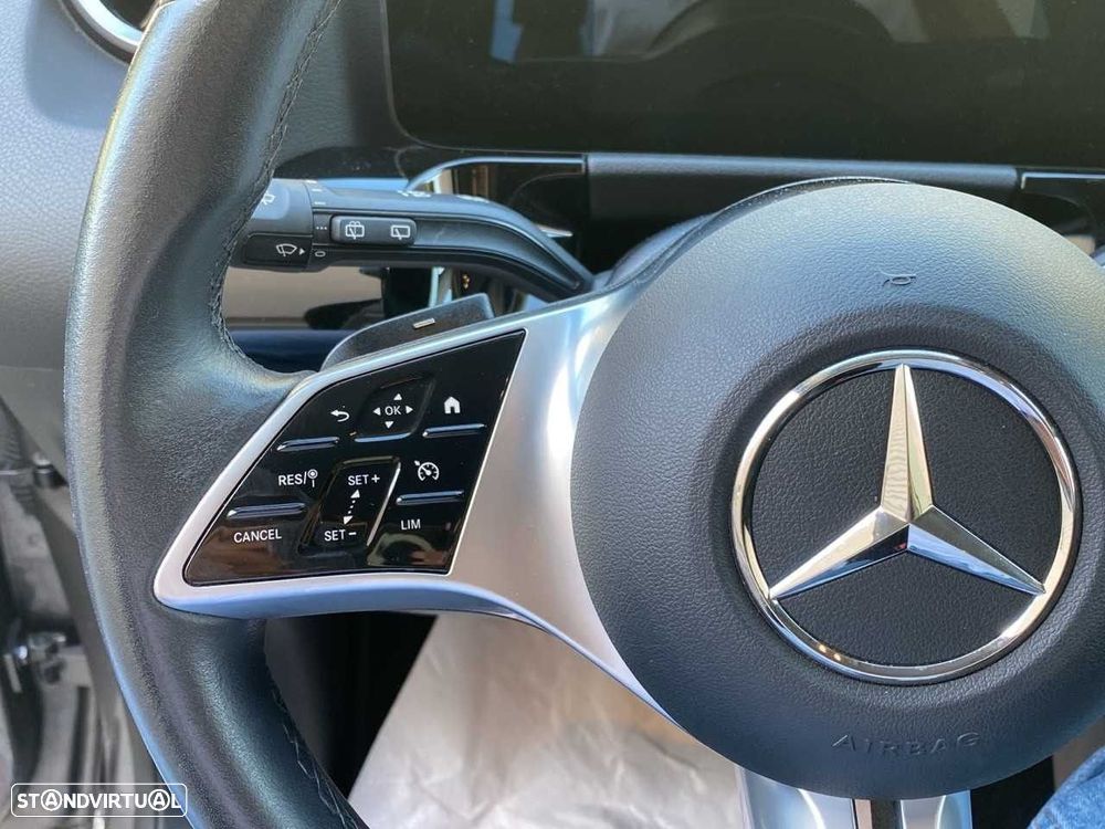 Mercedes-Benz B 180 d - 13