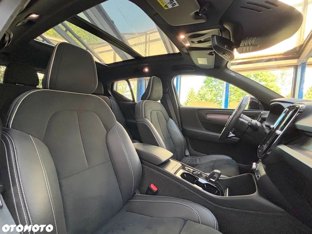 Volvo XC 40 T5 AWD R-Design - 21