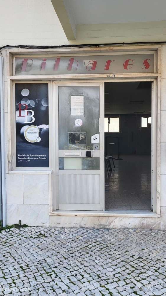 Loja à venda em Venteira, Amadora - 87.75m² por 150.000€ - Grande imagem: 3/10