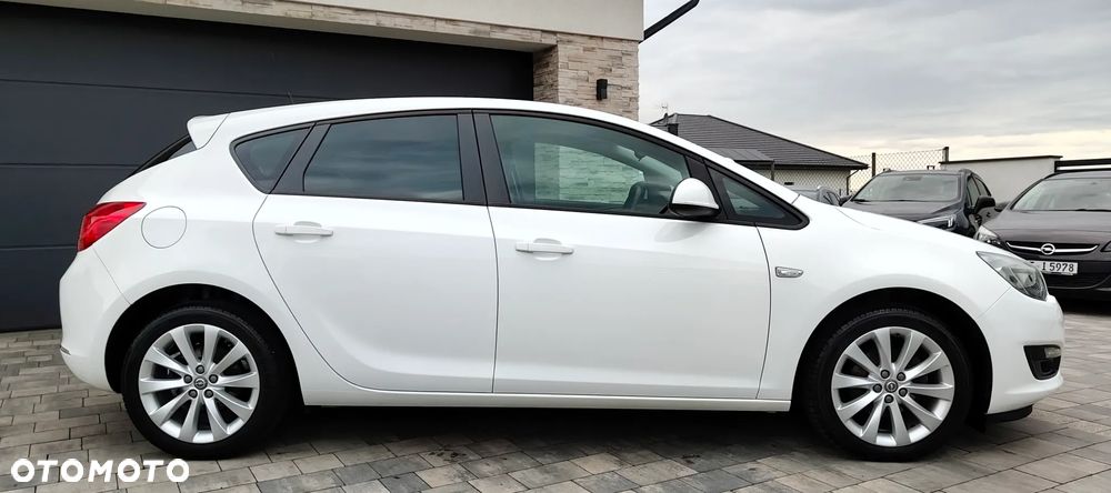 Opel Astra 1.6 ENERGY - 8
