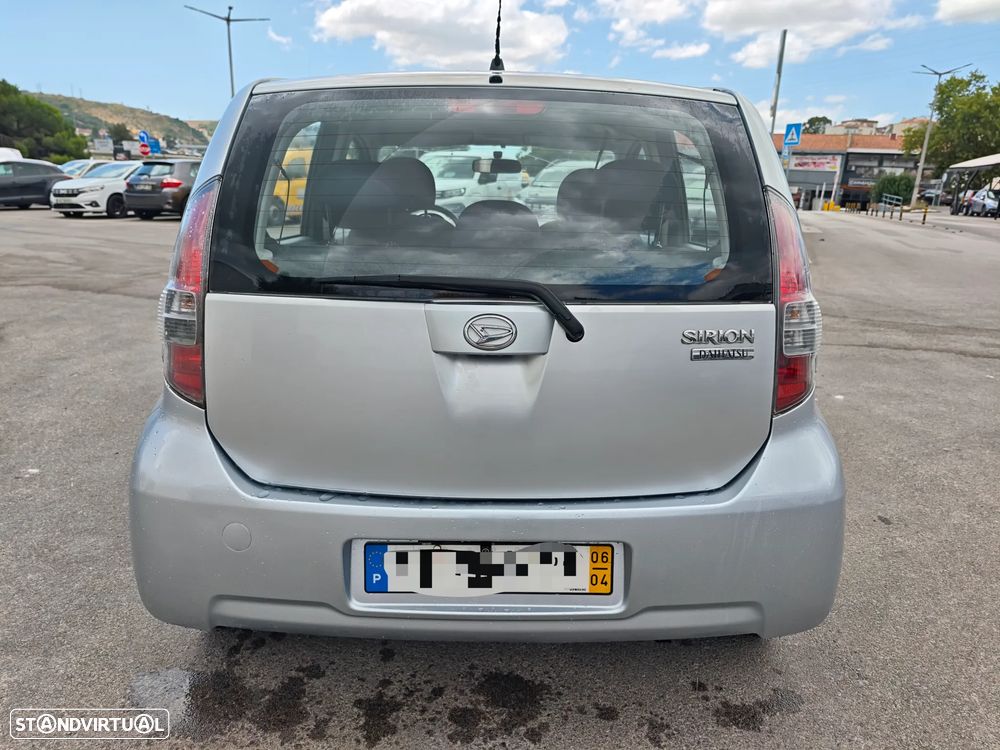 Daihatsu Sirion 1.0 AC - 5