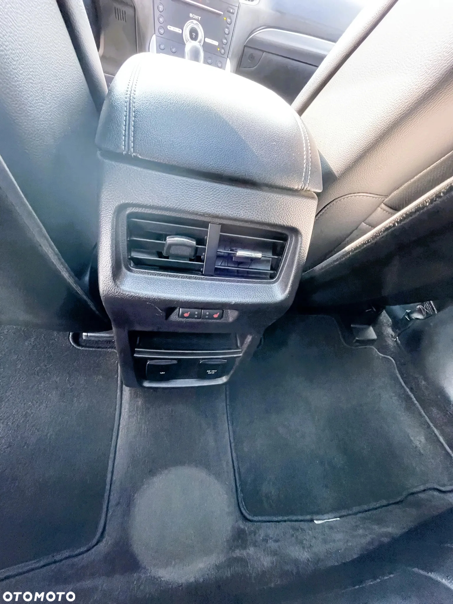 Ford Edge - 16