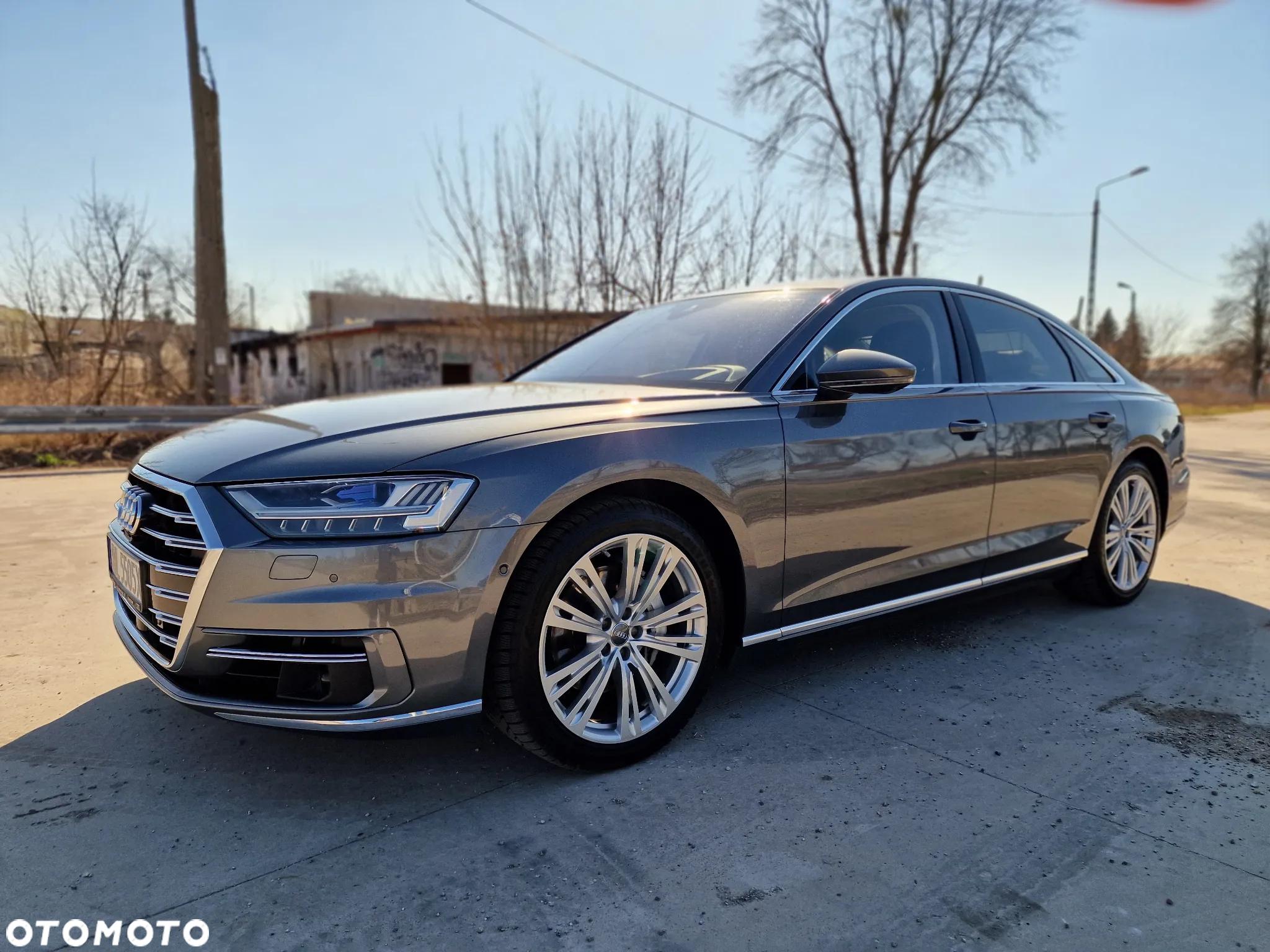 Audi A8 - 4
