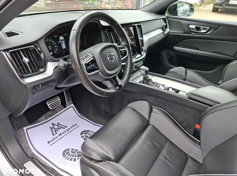 Volvo V60 D3 Geartronic RDesign - 14