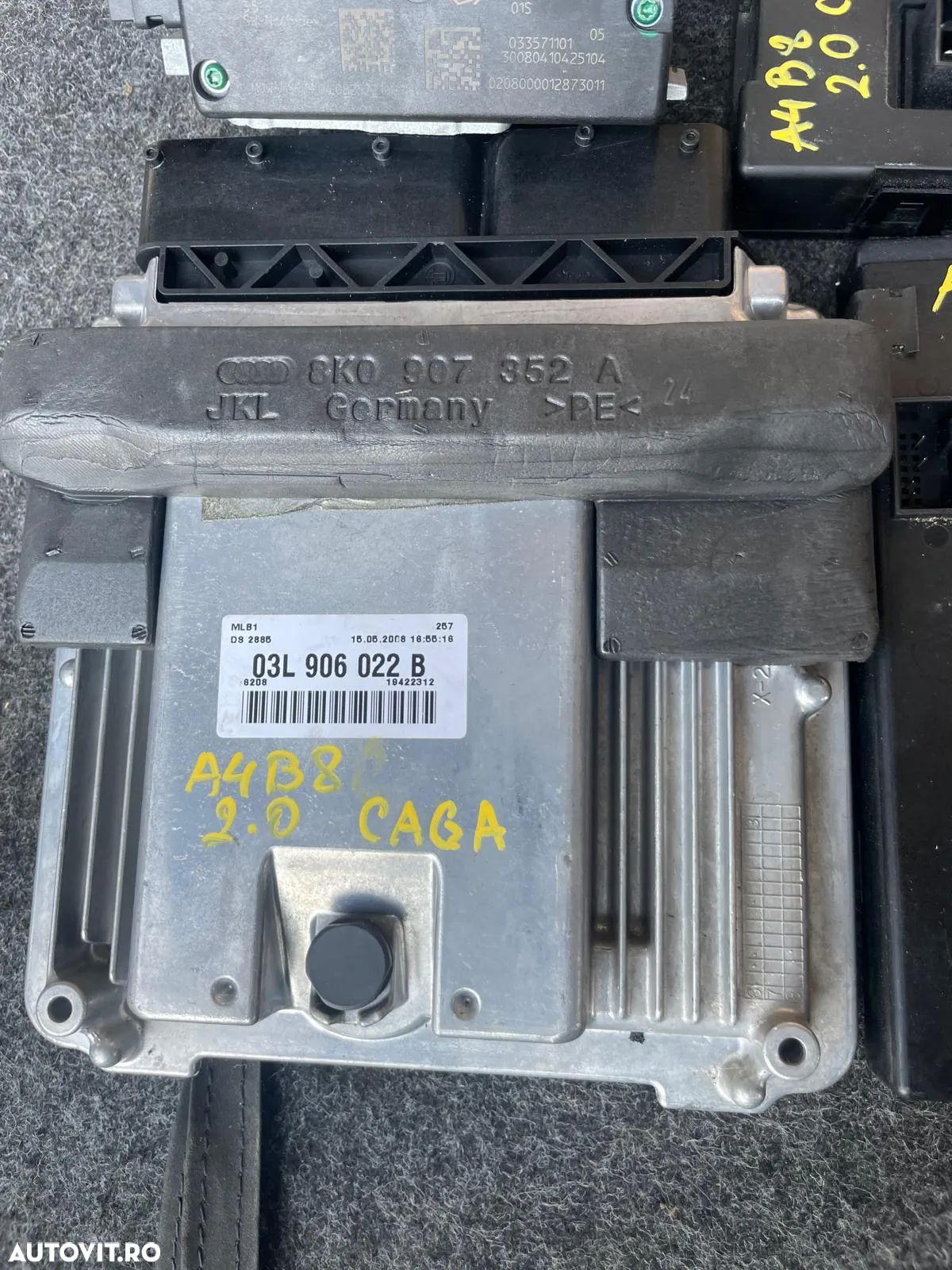 Kit pornire / calculator ECU 03L906022B confort cheie imobilizator Audi A4 B8 2.0 tdi diesel CAGA - 1